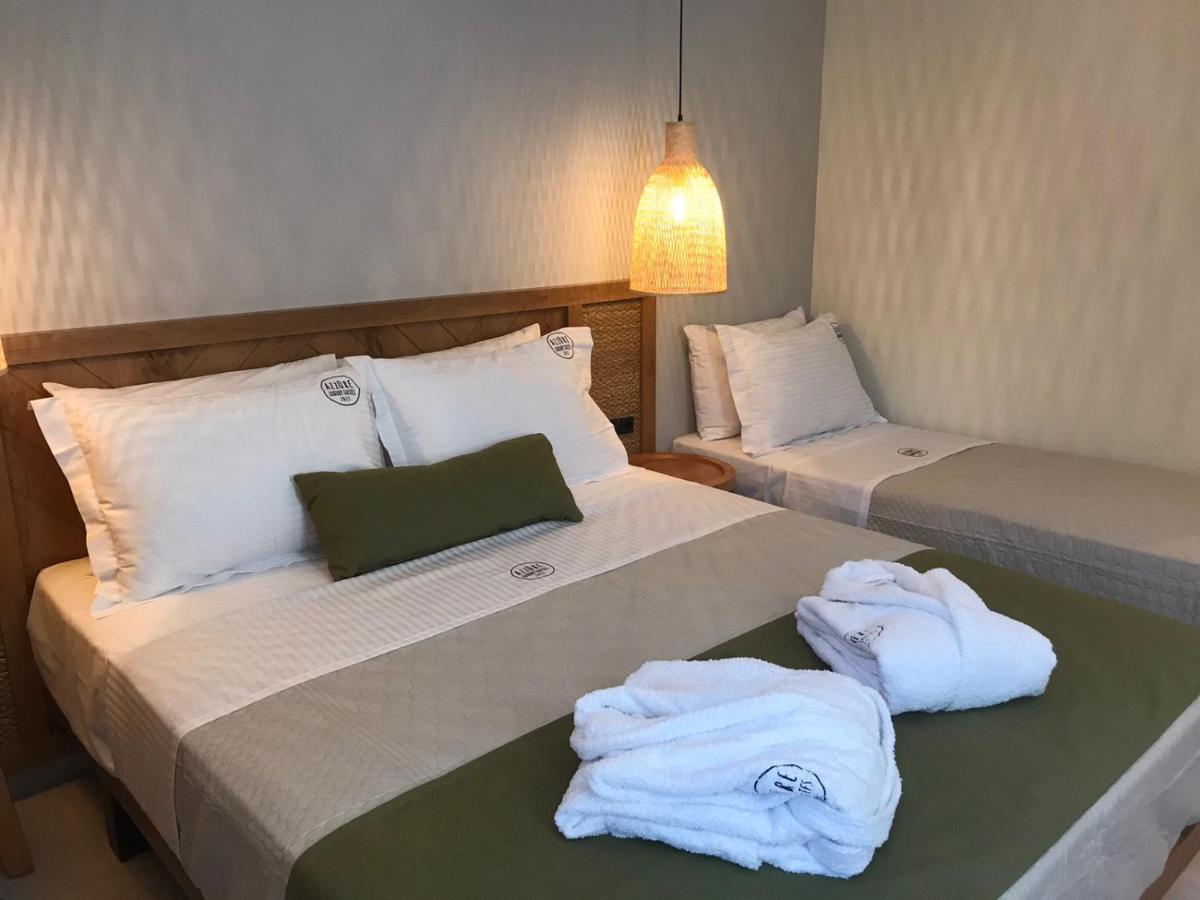Azzure Luxury Suites Potos Exterior foto