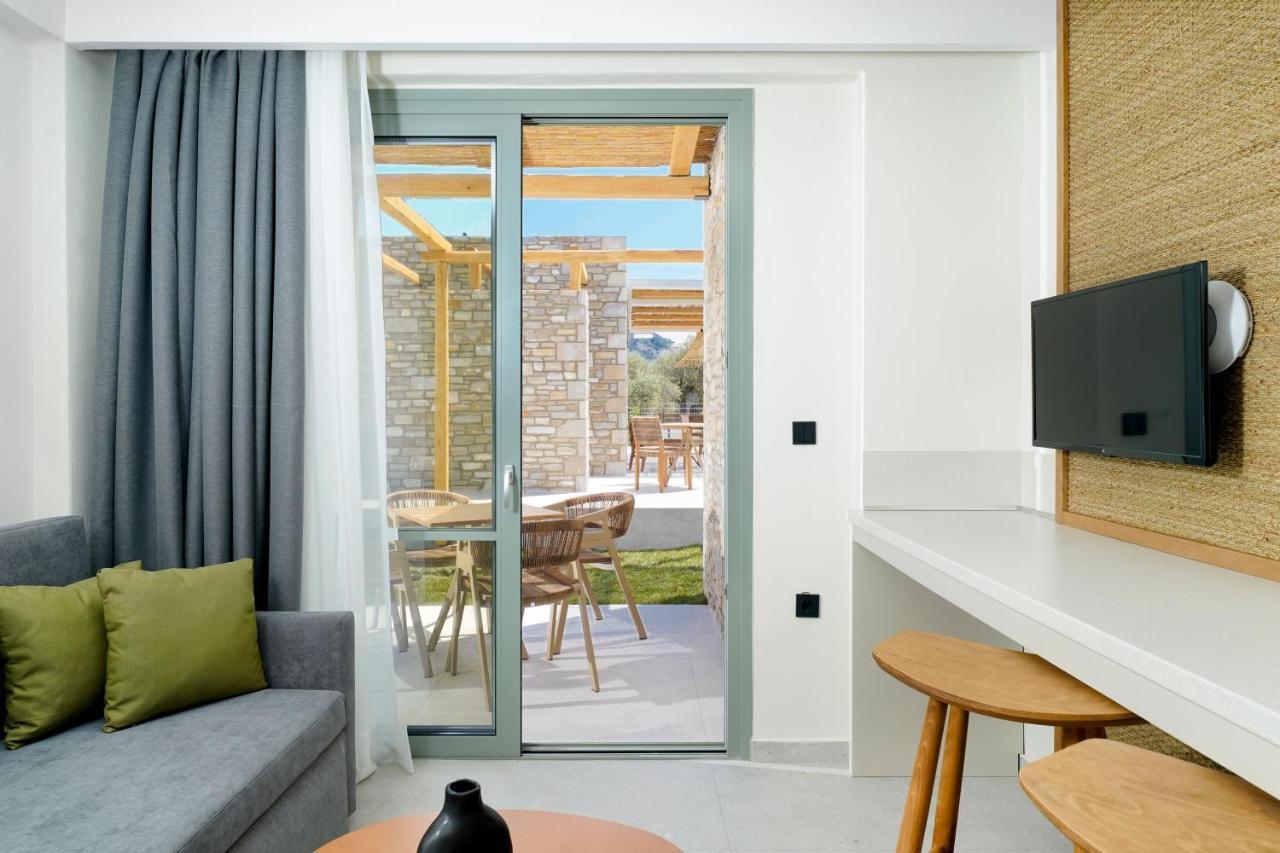 Azzure Luxury Suites Potos Exterior foto