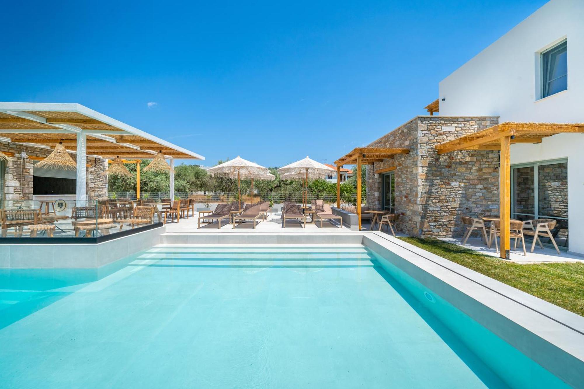 Azzure Luxury Suites Potos Exterior foto